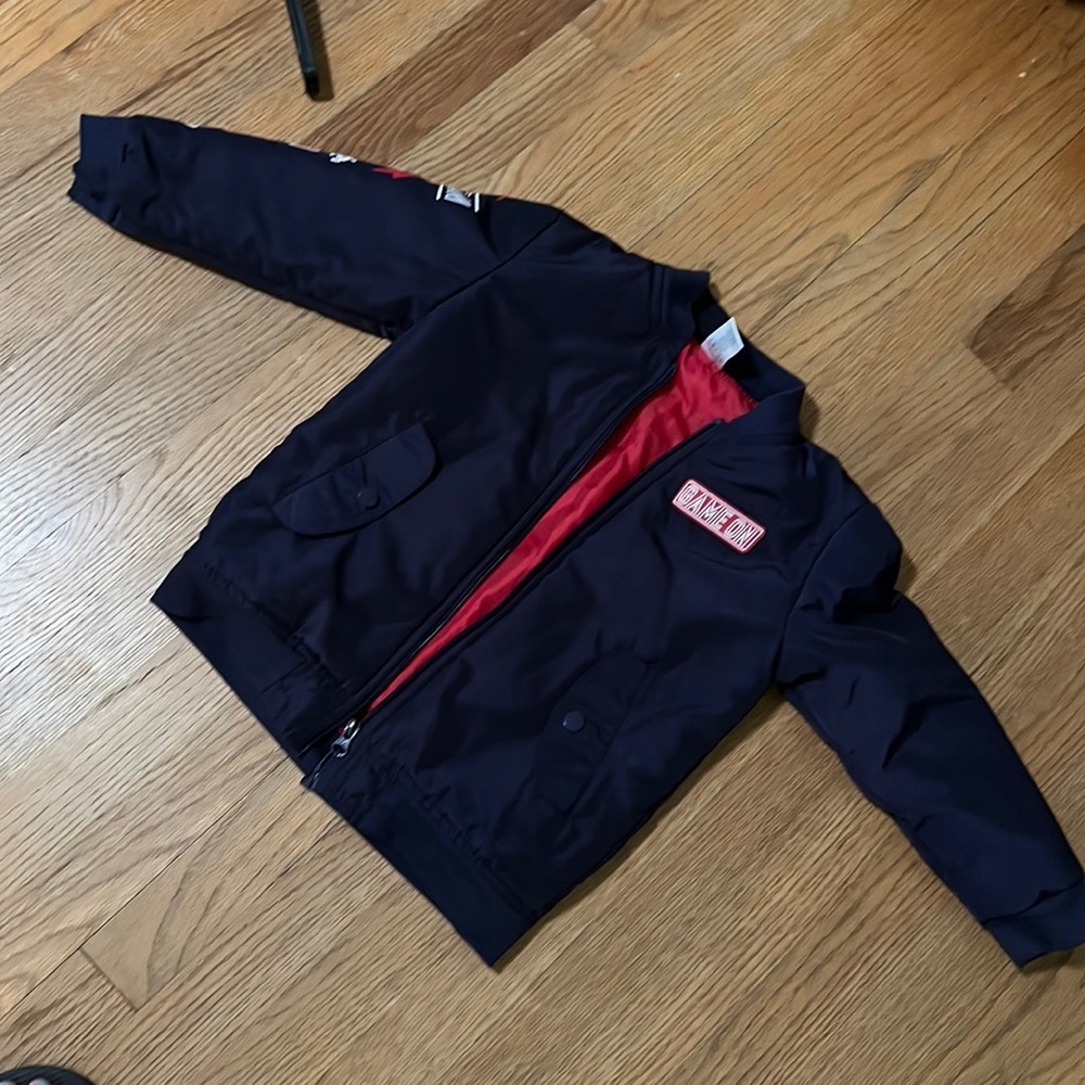 Game on jacket, size 4 children